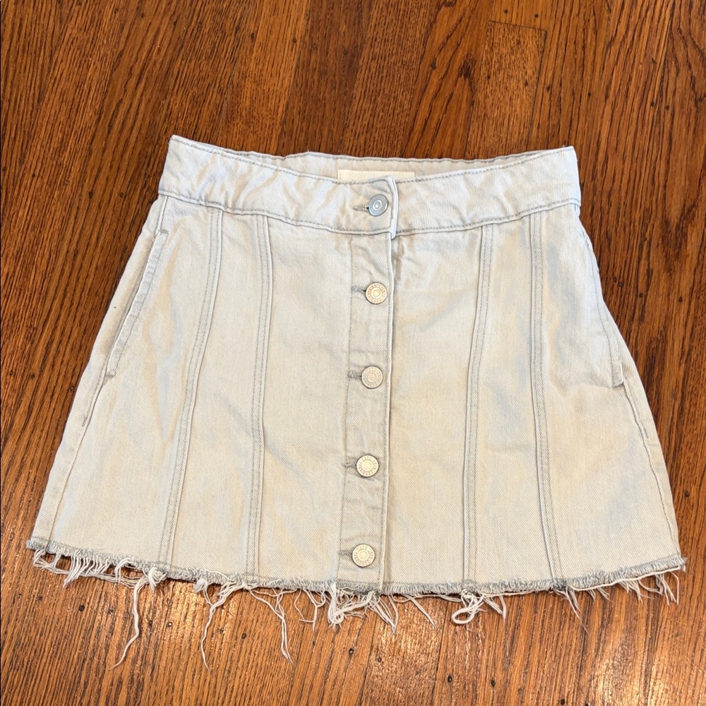 Zara Light Gray Denim Skirt • Button Front & Raw Hem • Girls 12-13 Y